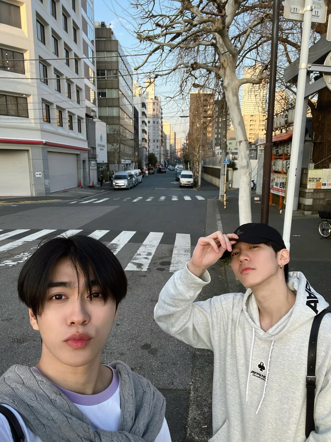 บูม - ธราธร จันทรวรกาญจน์