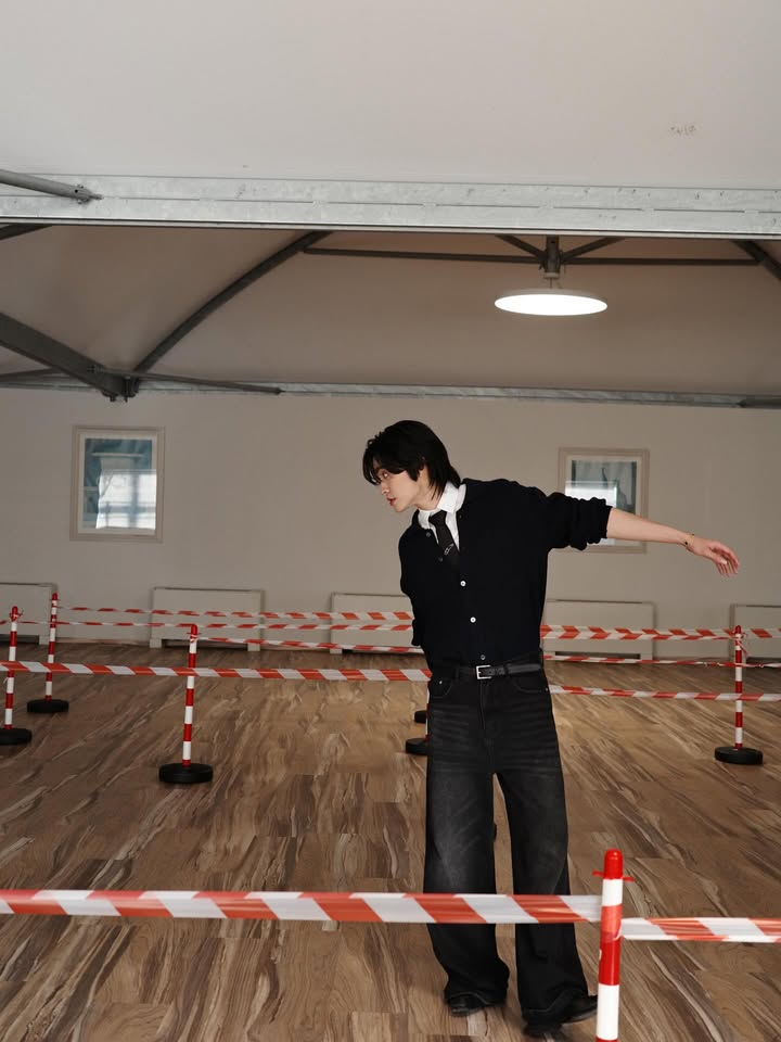 บูม - ธราธร จันทรวรกาญจน์