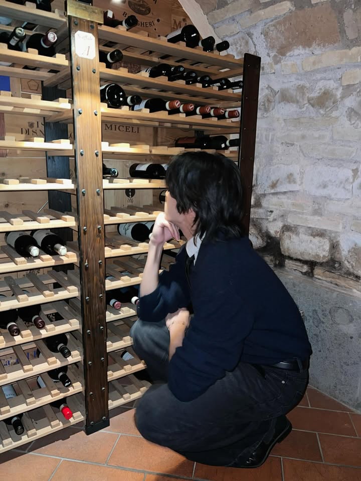 บูม - ธราธร จันทรวรกาญจน์