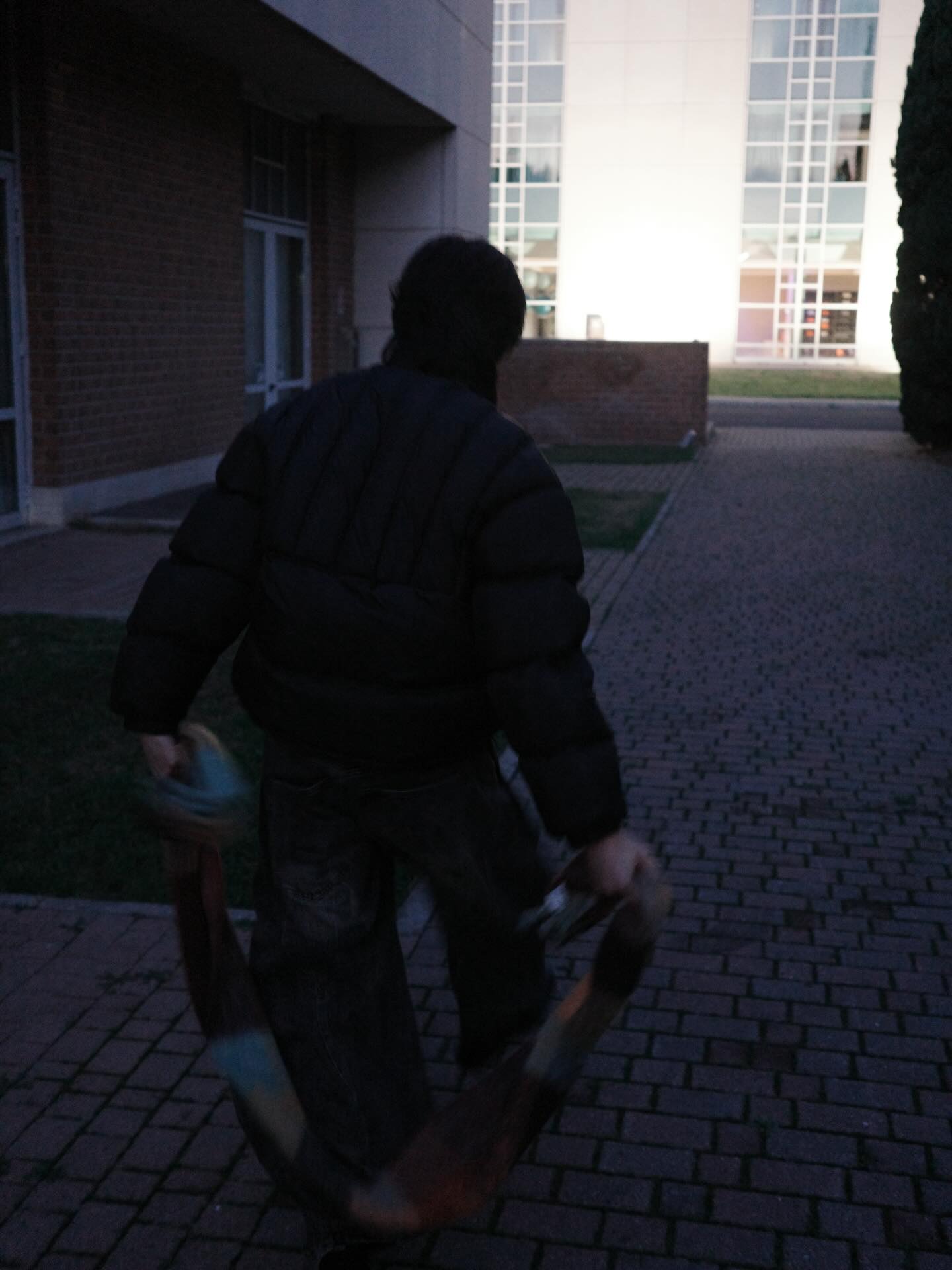 บูม - ธราธร จันทรวรกาญจน์