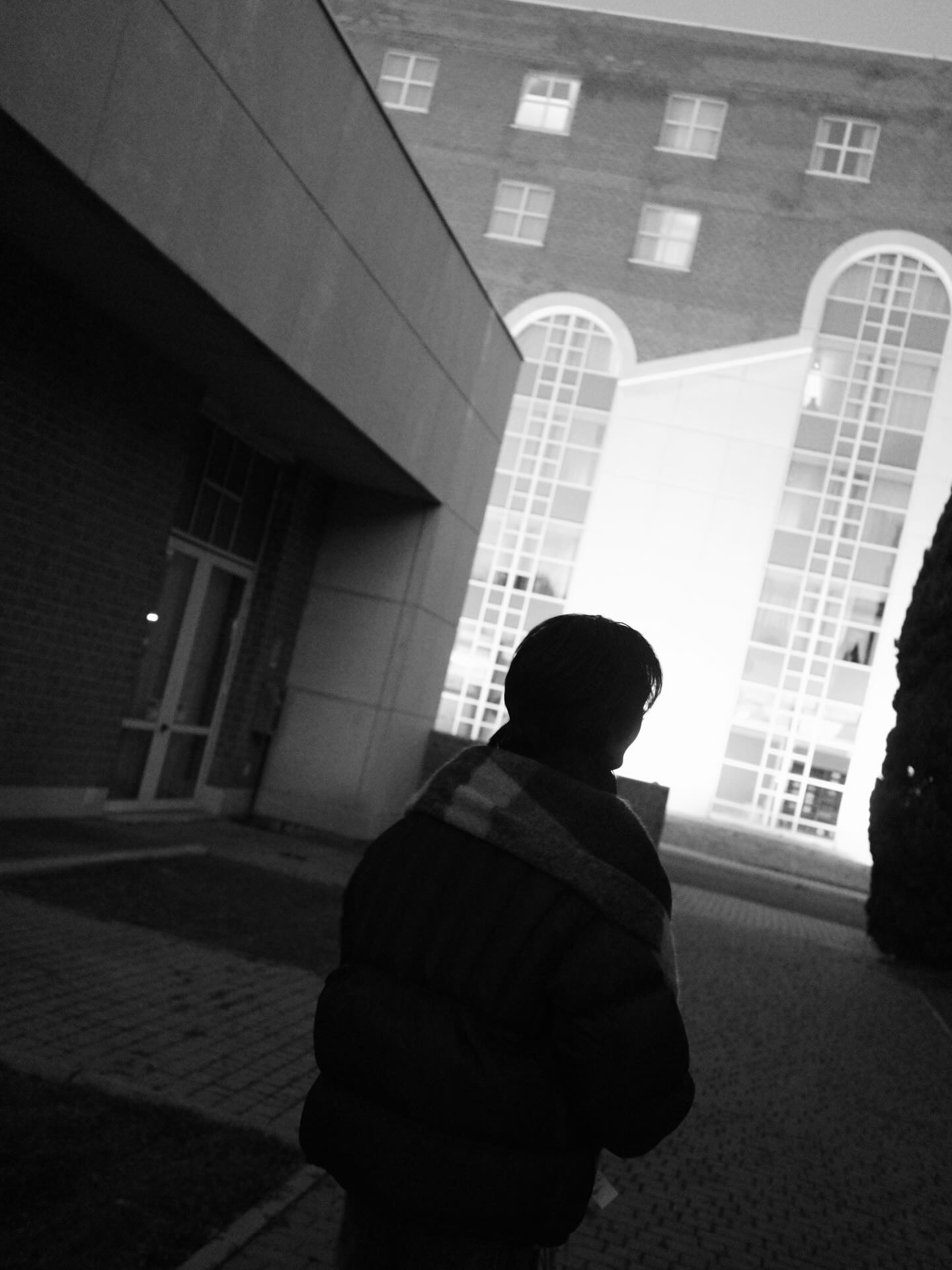 บูม - ธราธร จันทรวรกาญจน์