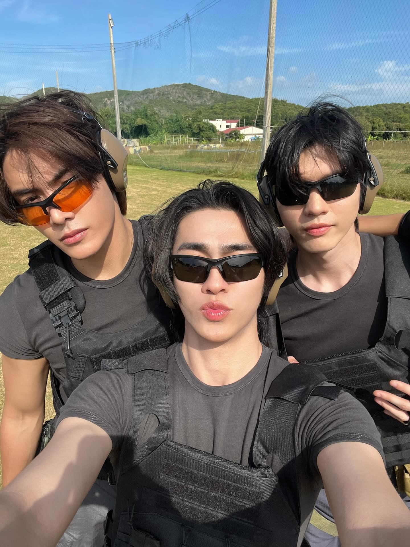 บูม - ธราธร จันทรวรกาญจน์