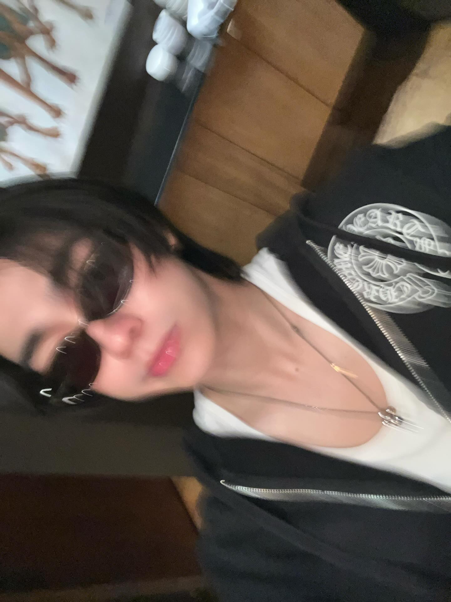 บูม - ธราธร จันทรวรกาญจน์