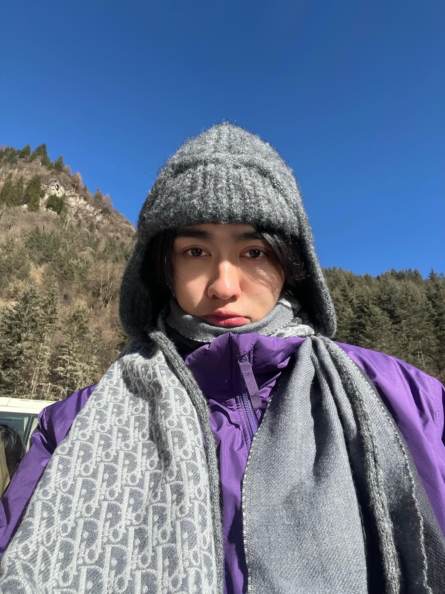 บูม - ธราธร จันทรวรกาญจน์