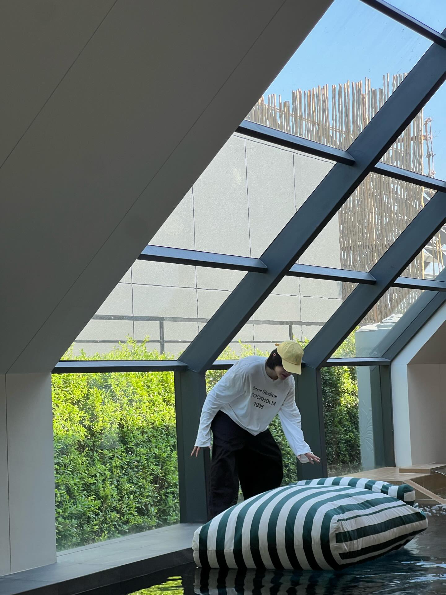 บูม - ธราธร จันทรวรกาญจน์