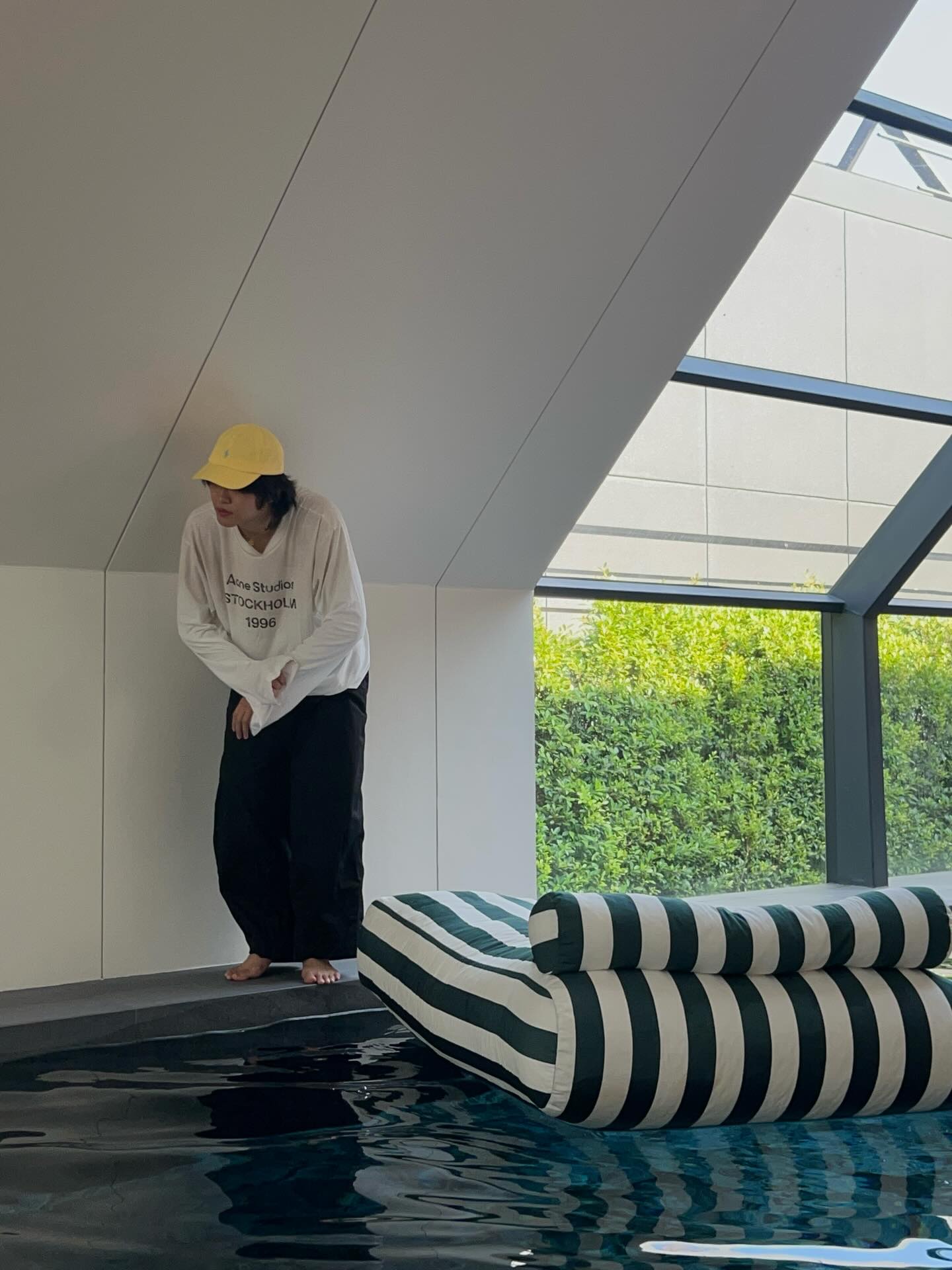 บูม - ธราธร จันทรวรกาญจน์