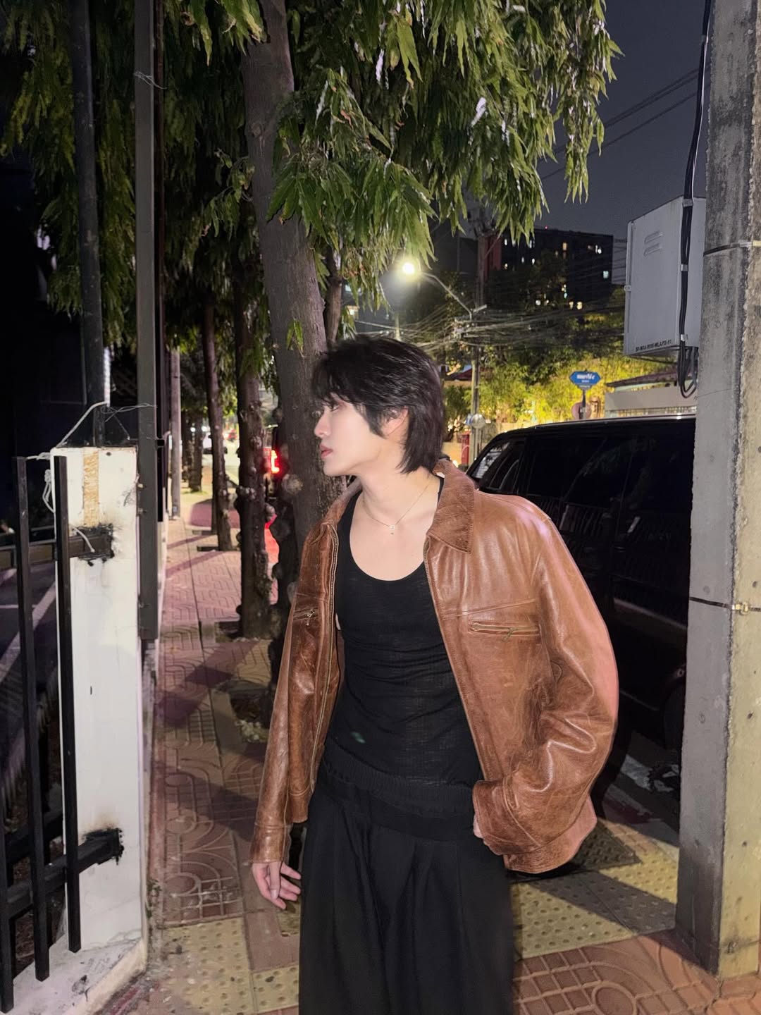 บูม - ธราธร จันทรวรกาญจน์
