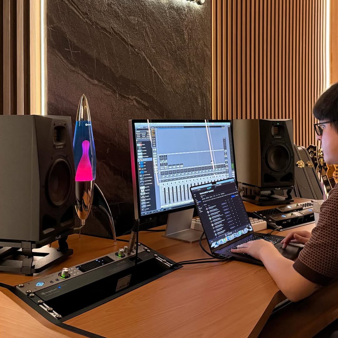 ทอย - ธันวา บุญสูงเนิน