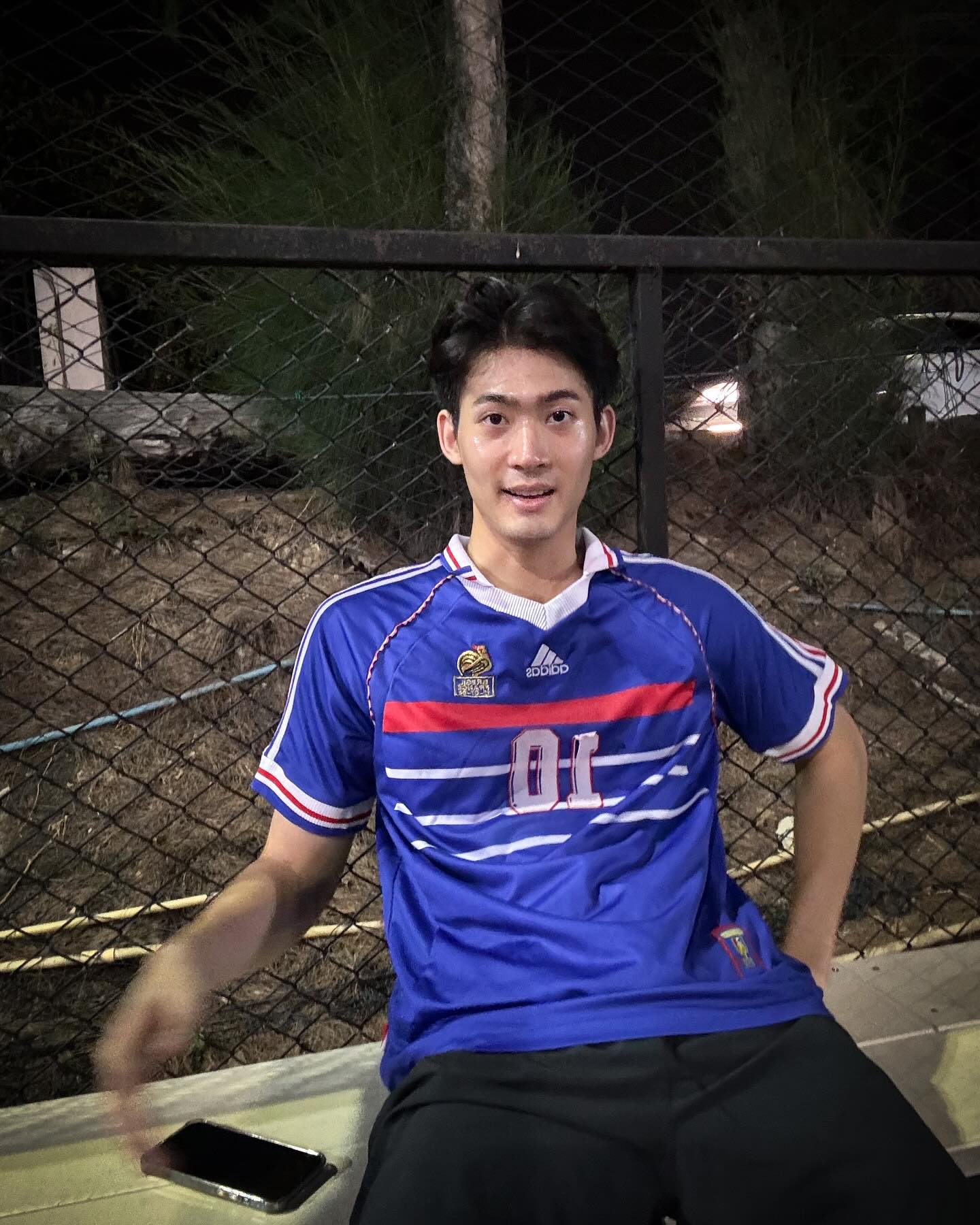จูเนียร์ - กาจบัณฑิต ใจดี