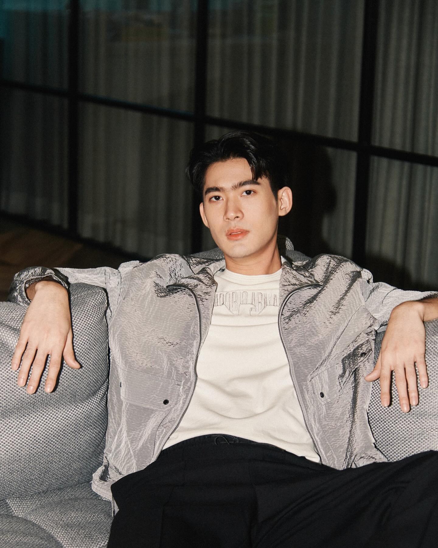 จูเนียร์ - กาจบัณฑิต ใจดี