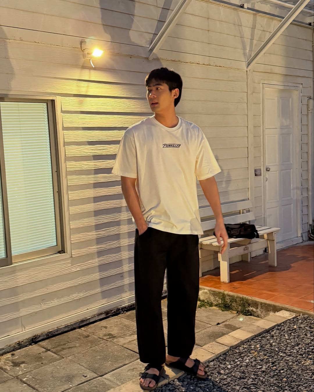 จูเนียร์ - กาจบัณฑิต ใจดี