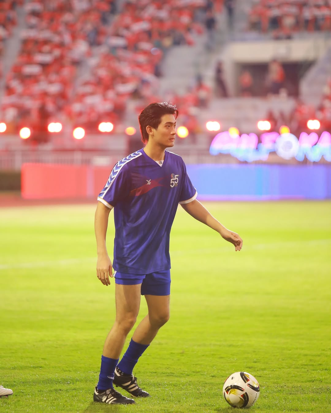 จูเนียร์ - กาจบัณฑิต ใจดี