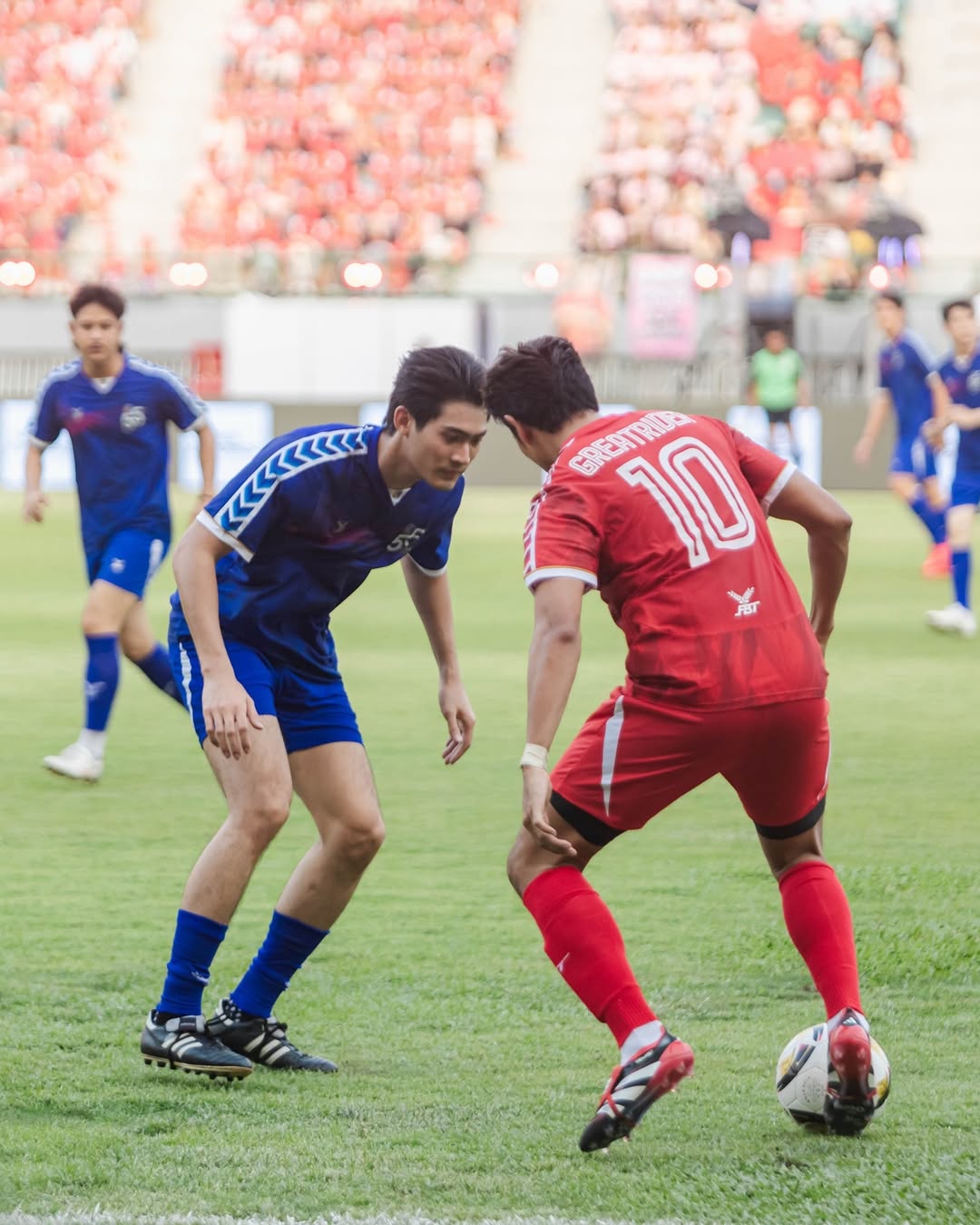 จูเนียร์ - กาจบัณฑิต ใจดี