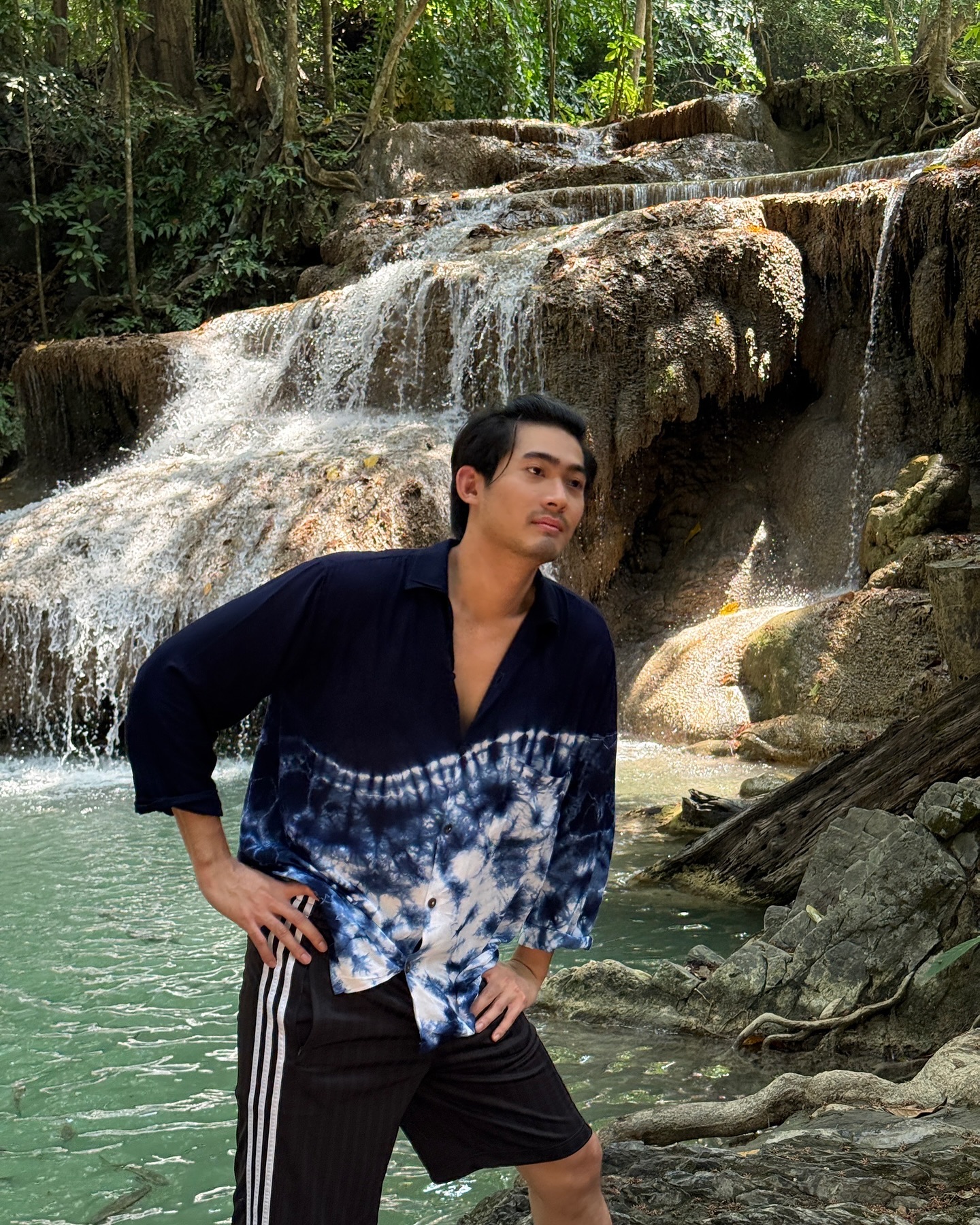 จูเนียร์ - กาจบัณฑิต ใจดี