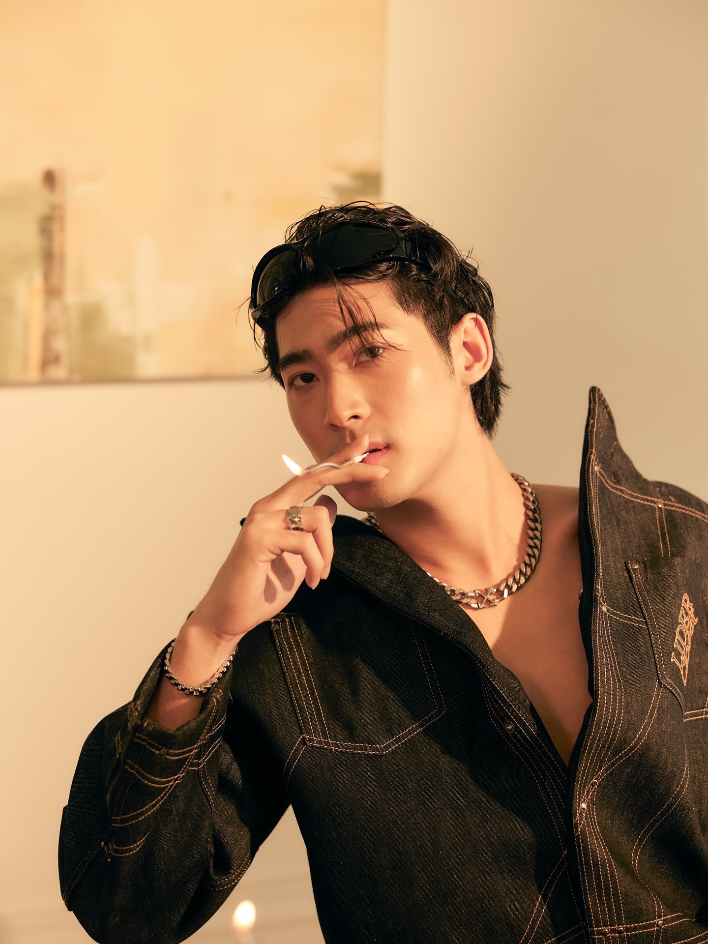 จูเนียร์ - กาจบัณฑิต ใจดี