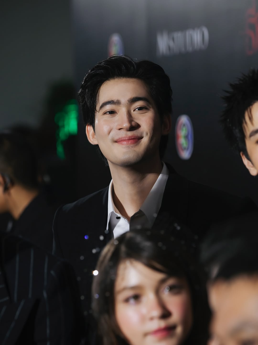จูเนียร์ - กาจบัณฑิต ใจดี