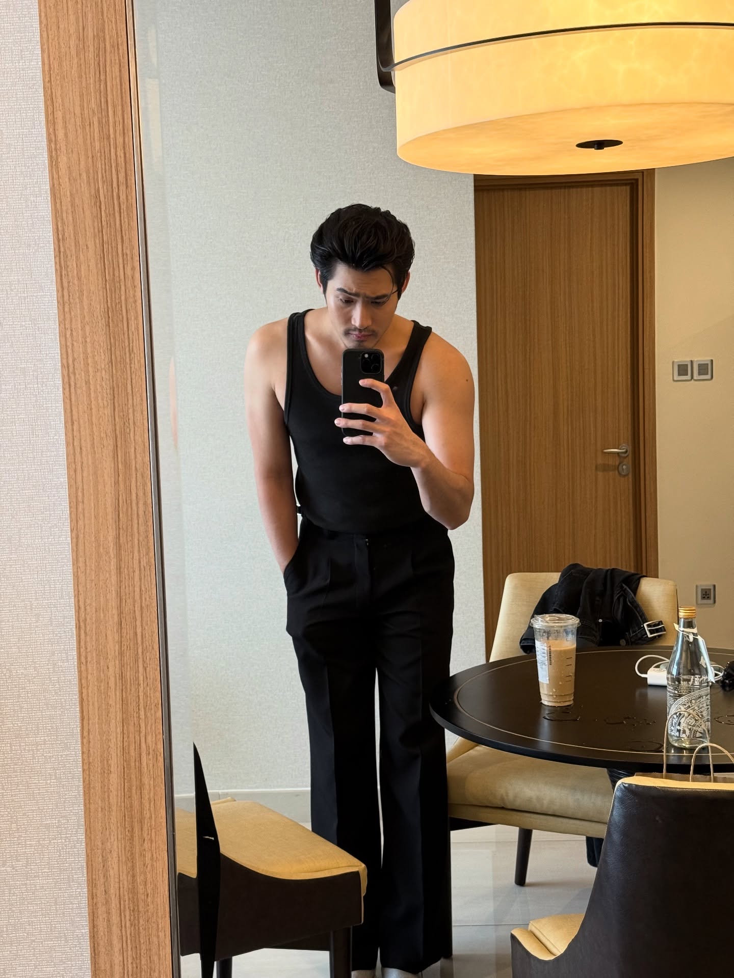 จูเนียร์ - กาจบัณฑิต ใจดี