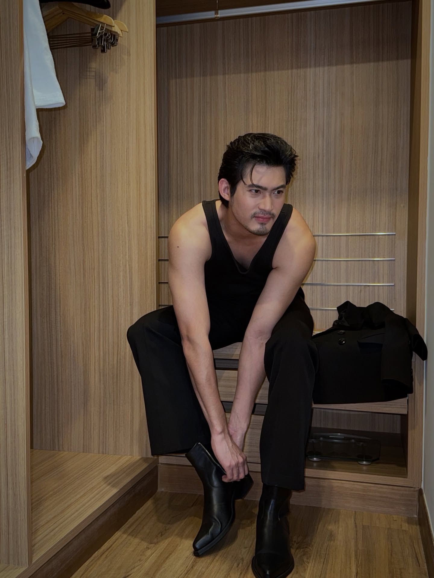 จูเนียร์ - กาจบัณฑิต ใจดี