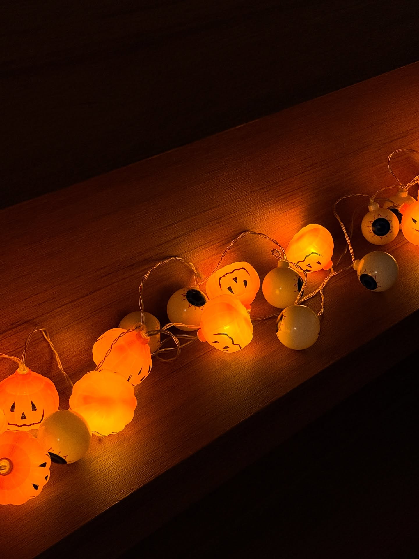 จูเนียร์ - กาจบัณฑิต ใจดี