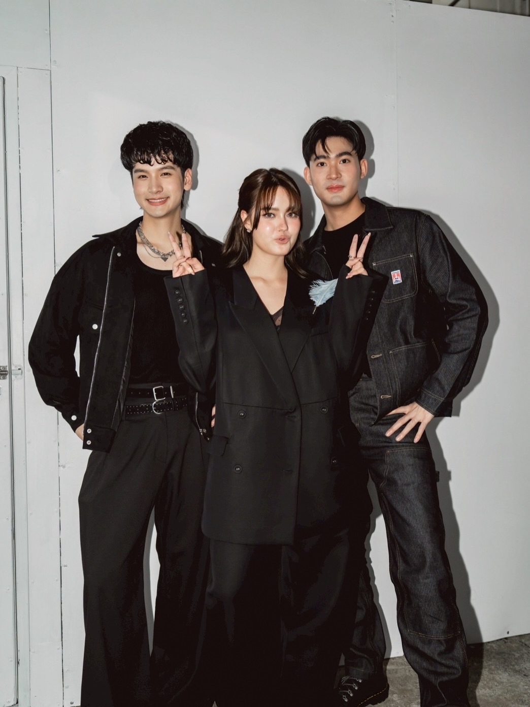 จูเนียร์ - กาจบัณฑิต ใจดี