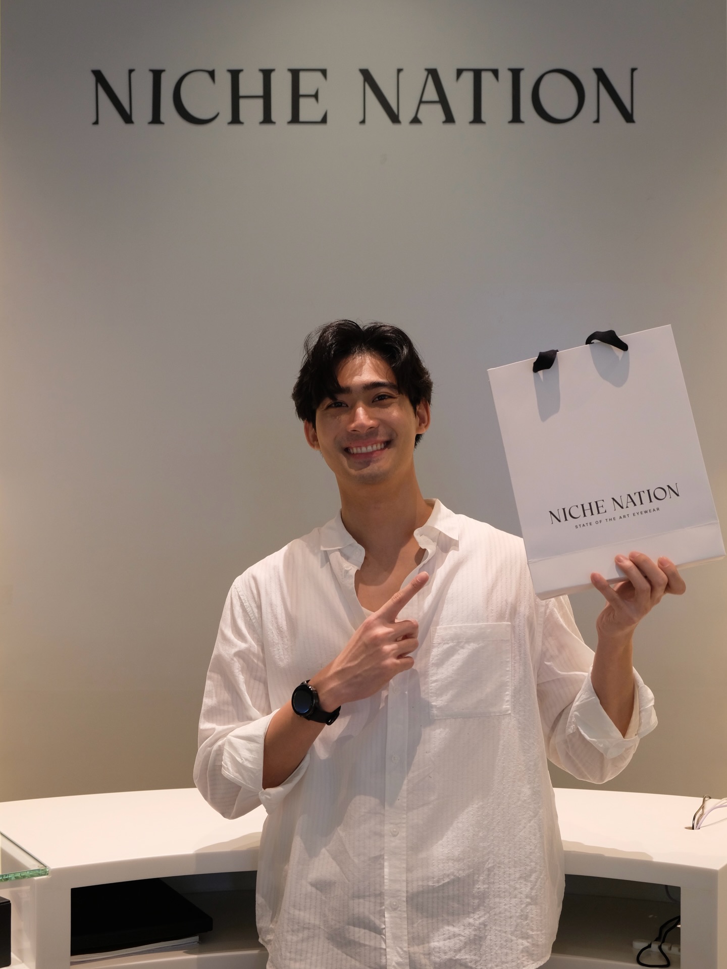 จูเนียร์ - กาจบัณฑิต ใจดี