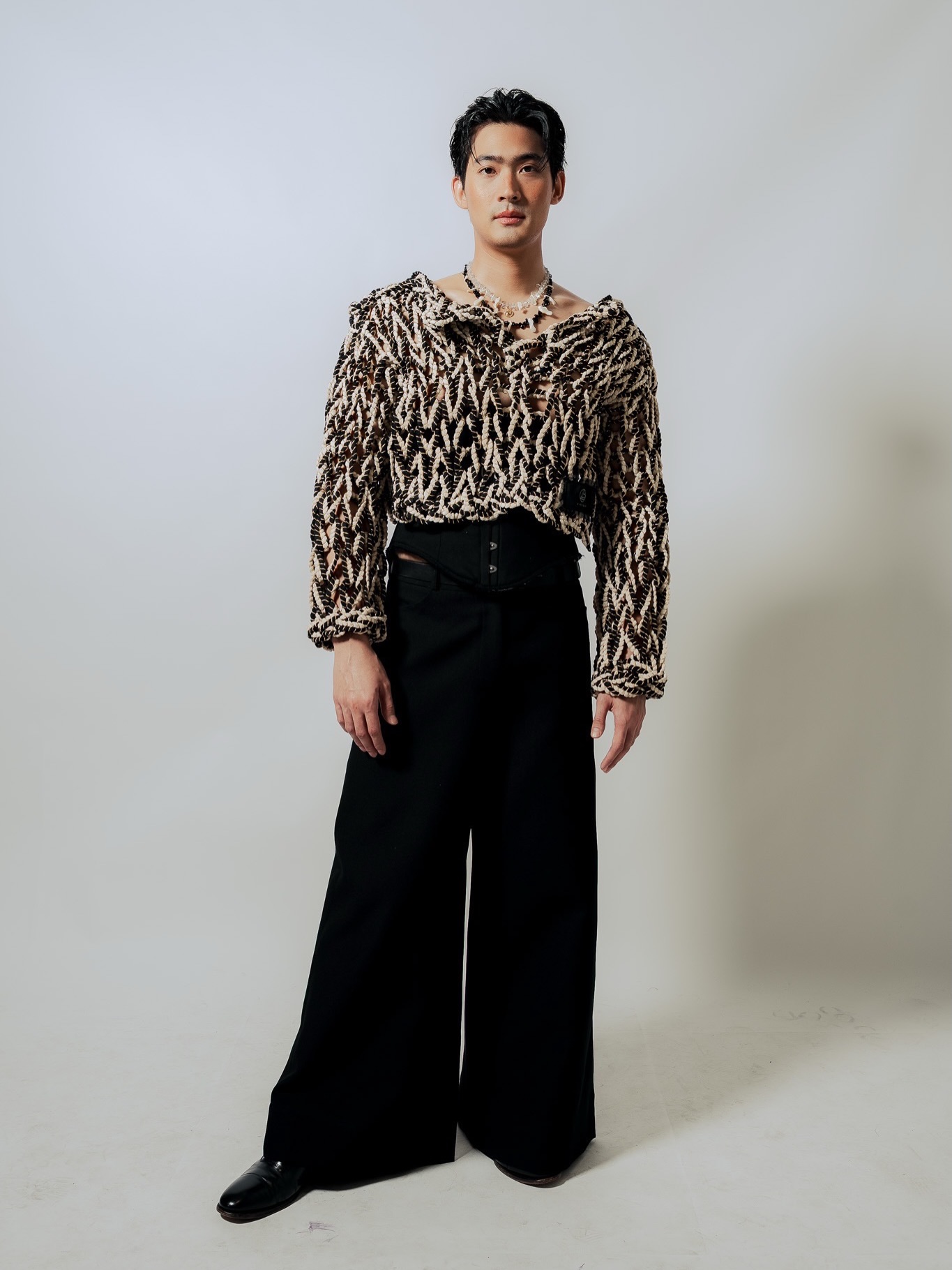 จูเนียร์ - กาจบัณฑิต ใจดี