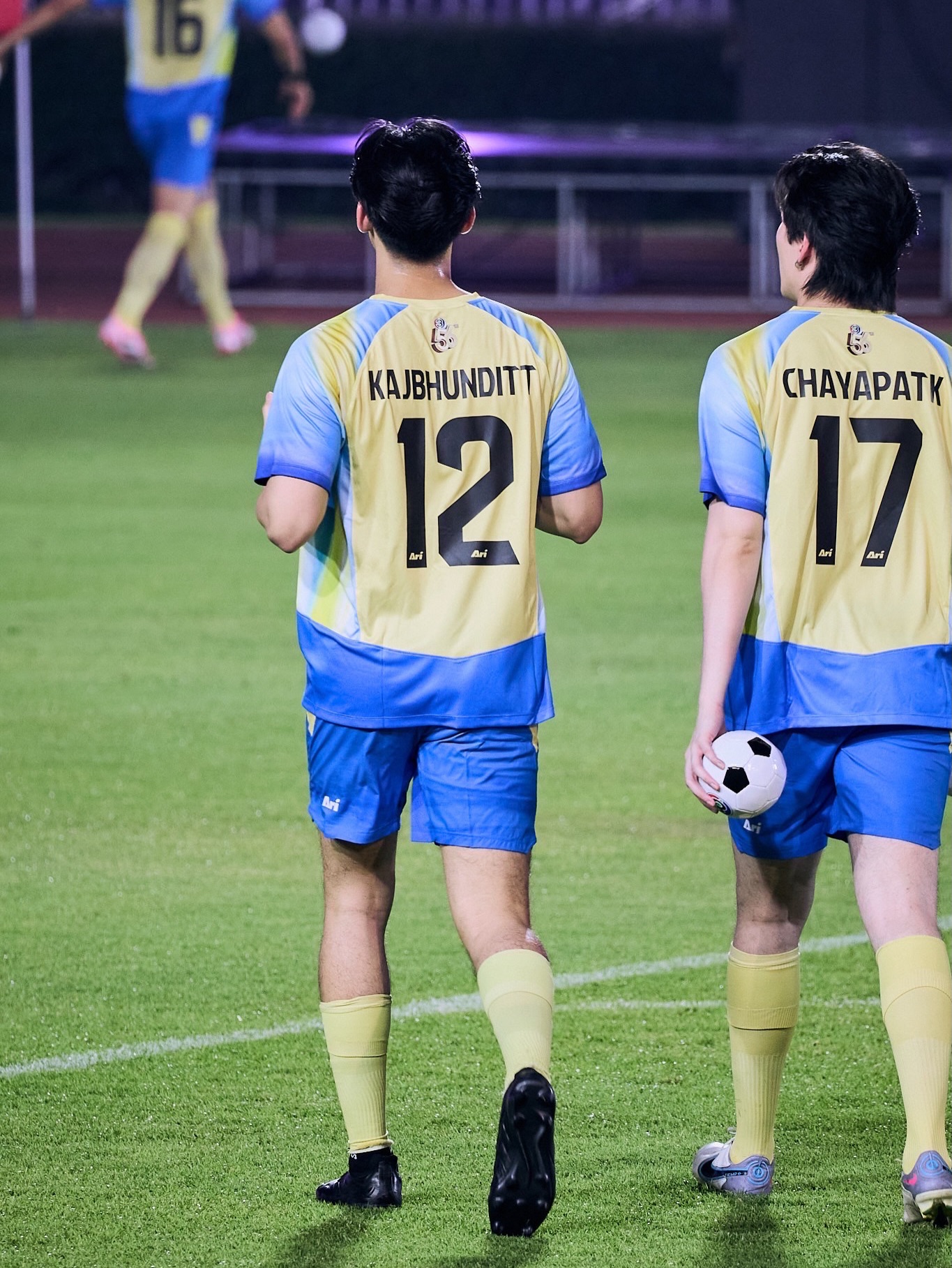 จูเนียร์ - กาจบัณฑิต ใจดี