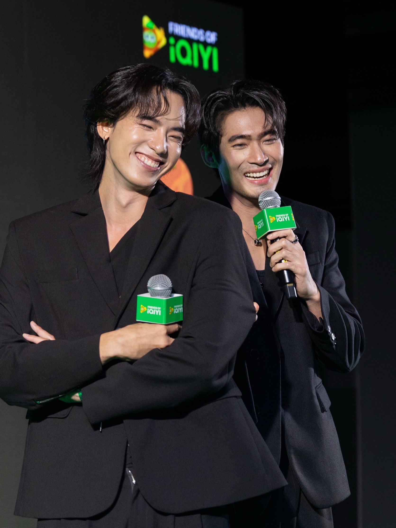 จูเนียร์ - กาจบัณฑิต ใจดี
