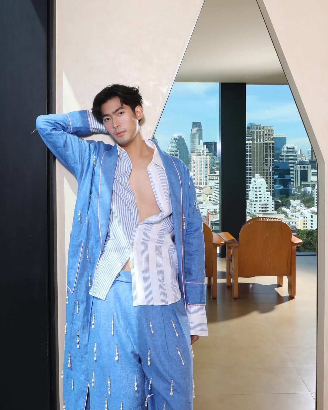 จูเนียร์ - กาจบัณฑิต ใจดี