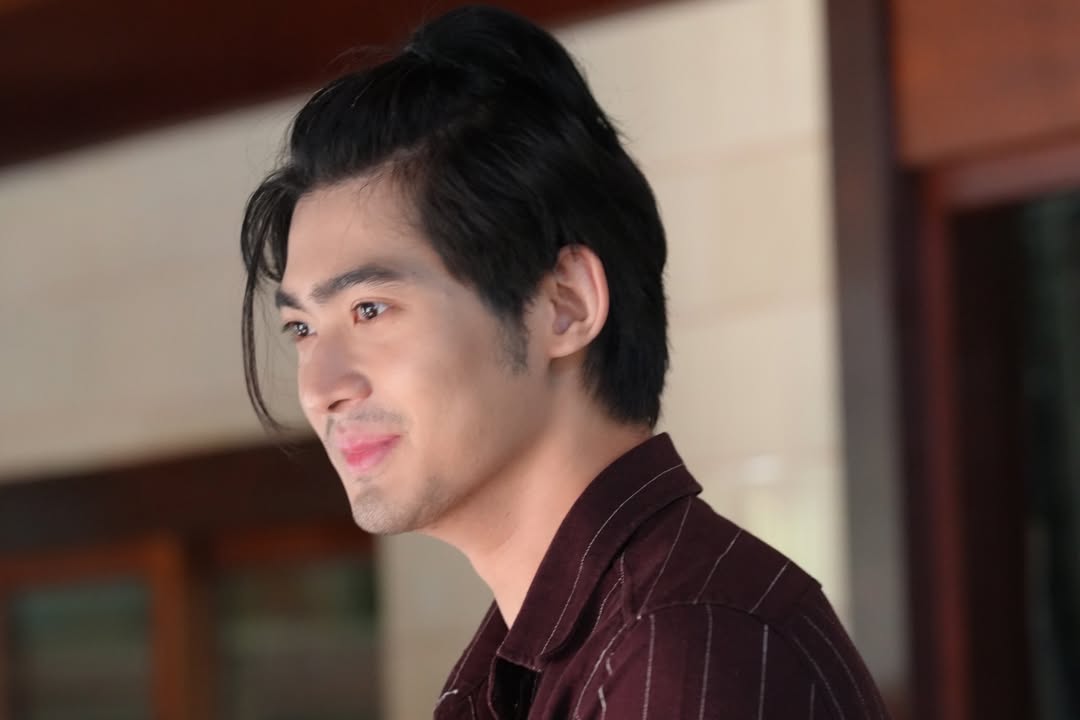 จูเนียร์ - กาจบัณฑิต ใจดี
