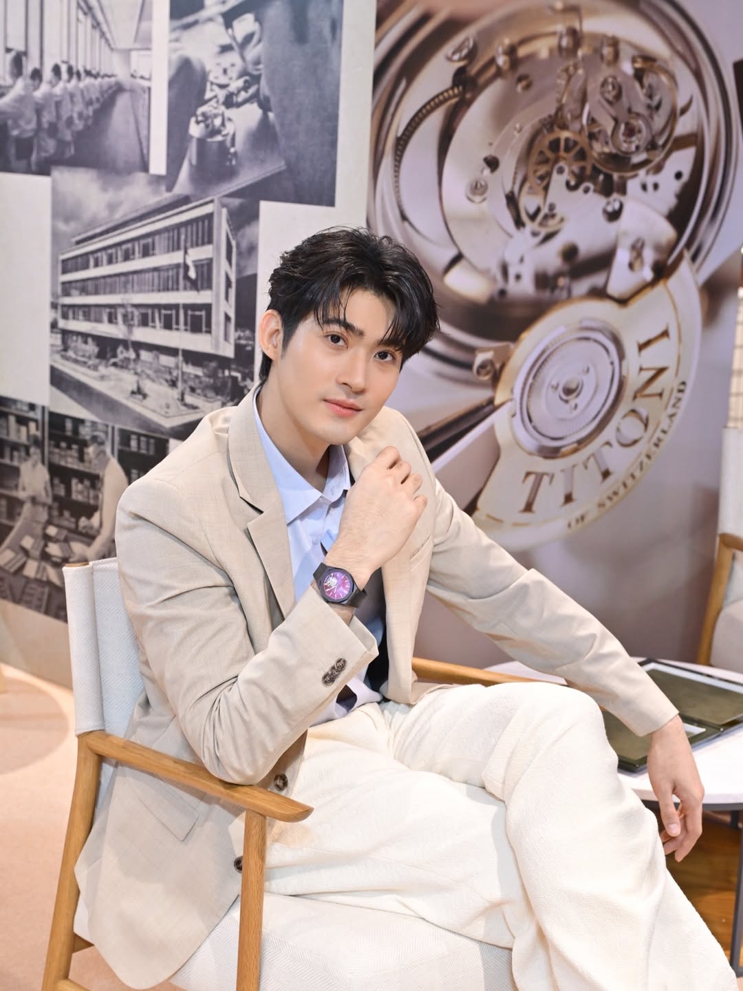 จูเนียร์ - กาจบัณฑิต ใจดี