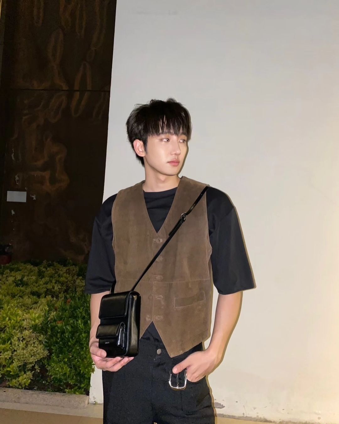 ไตเติ้ล - กีรติ พวงมาลี