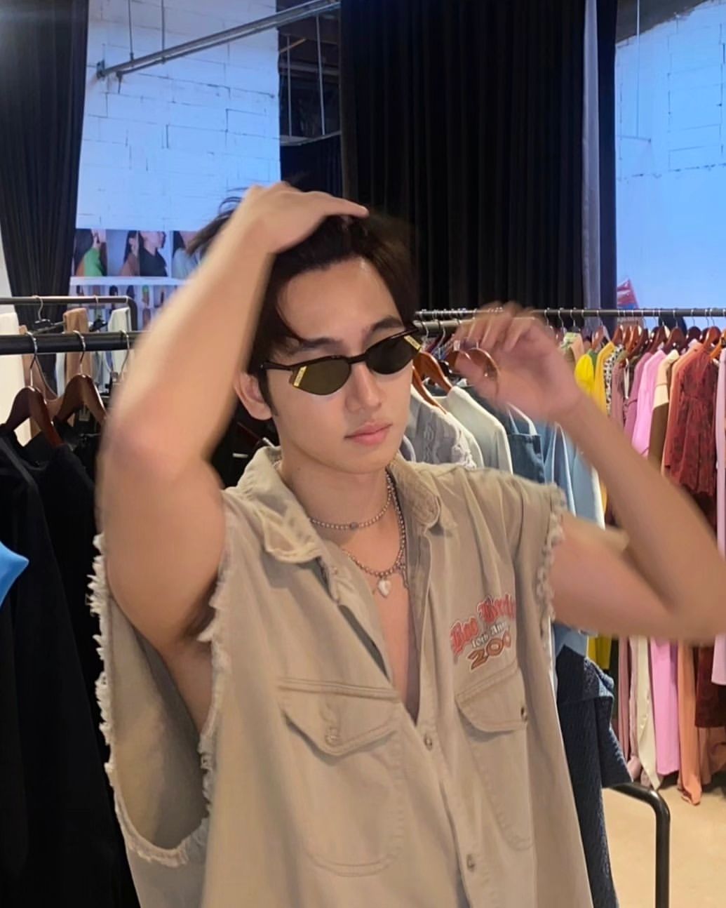 ไตเติ้ล - กีรติ พวงมาลี