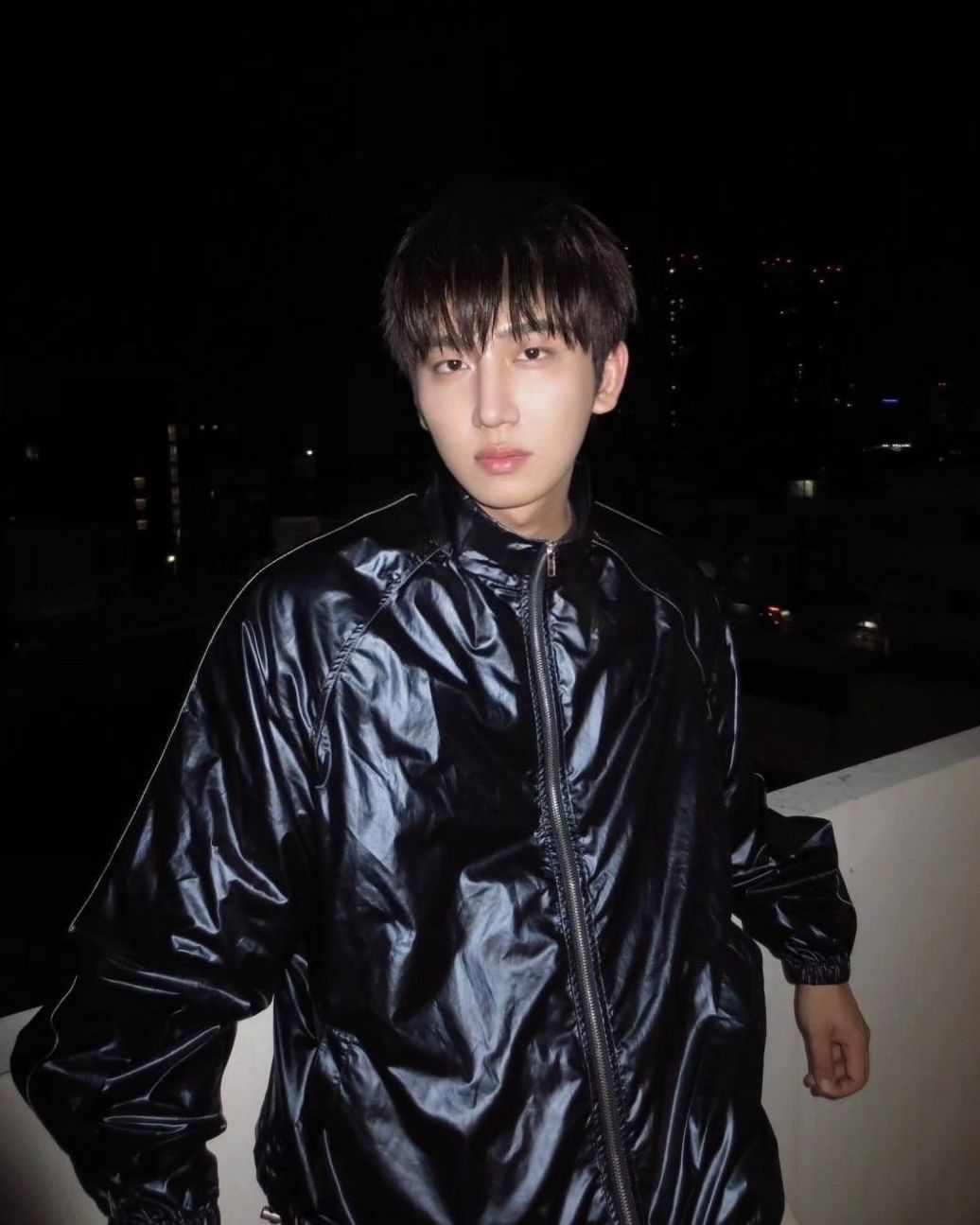 ไตเติ้ล - กีรติ พวงมาลี