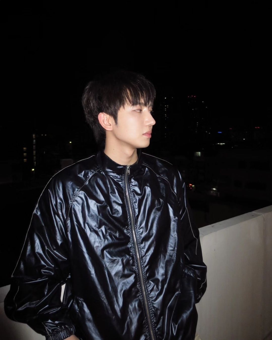 ไตเติ้ล - กีรติ พวงมาลี