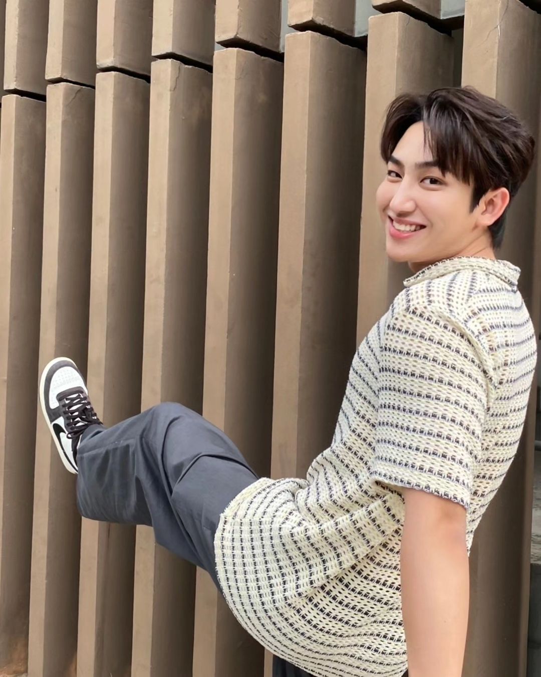 ไตเติ้ล - กีรติ พวงมาลี