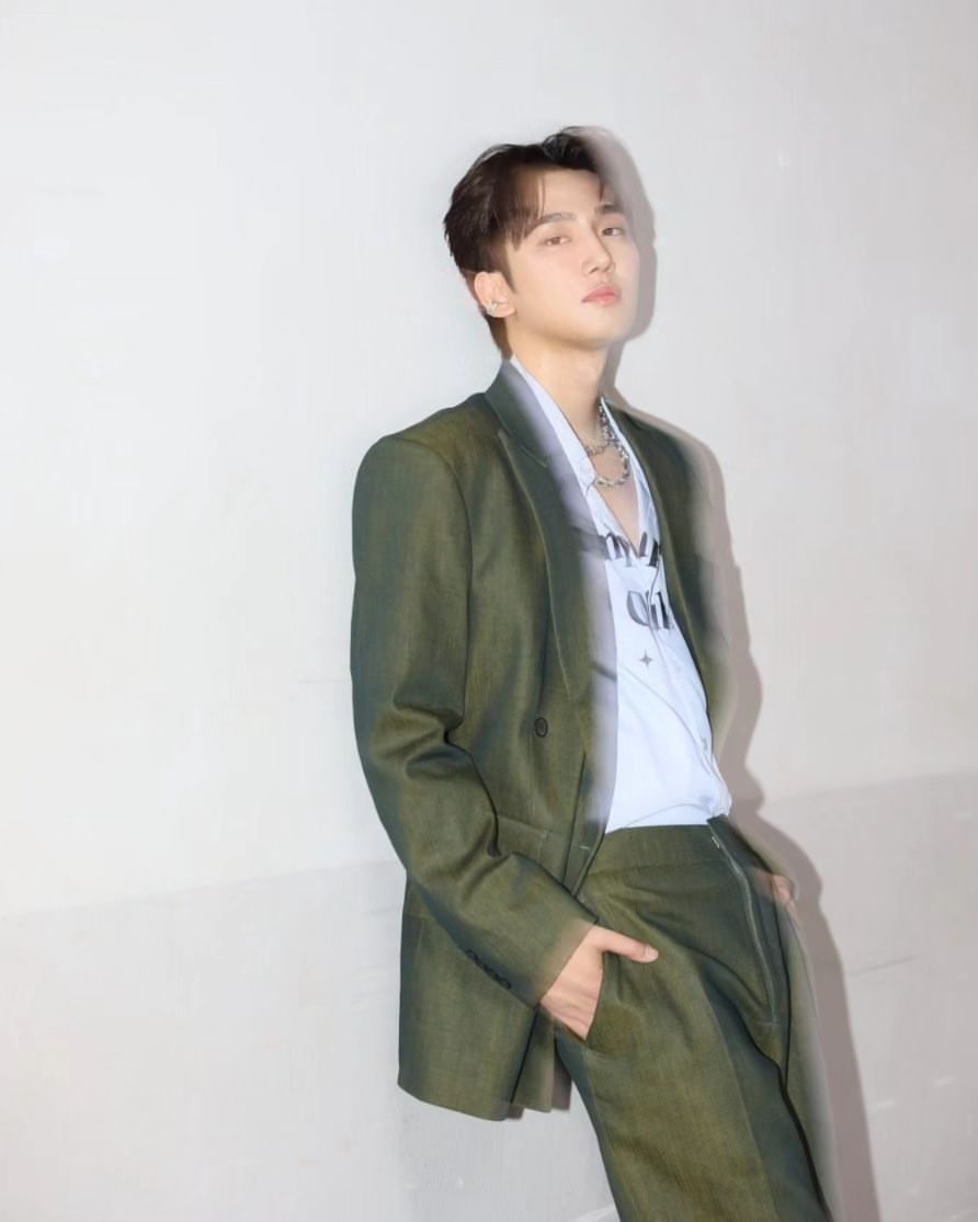ไตเติ้ล - กีรติ พวงมาลี