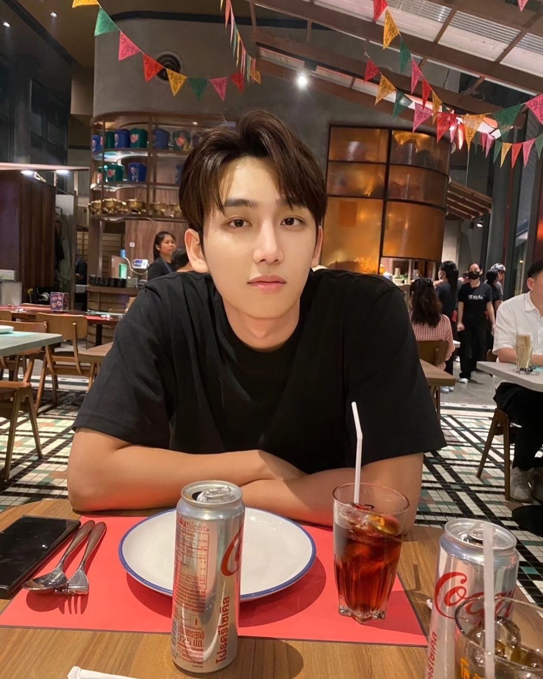 ไตเติ้ล - กีรติ พวงมาลี