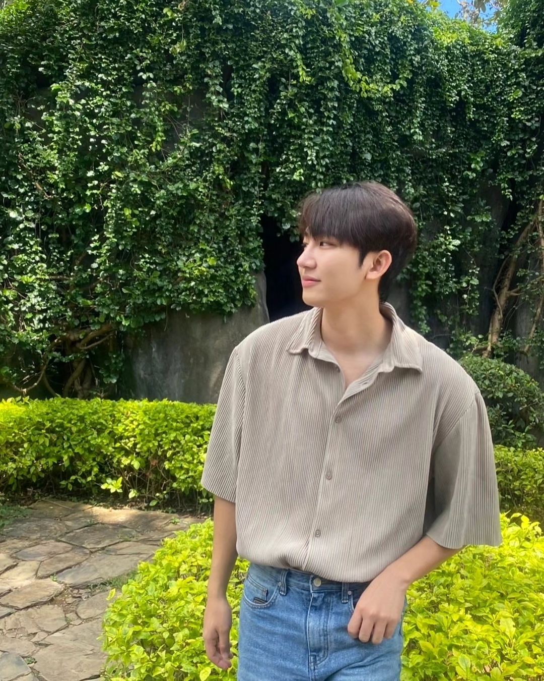 ไตเติ้ล - กีรติ พวงมาลี