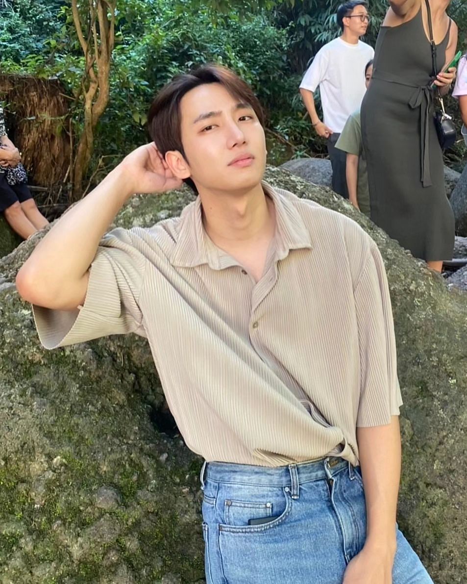 ไตเติ้ล - กีรติ พวงมาลี