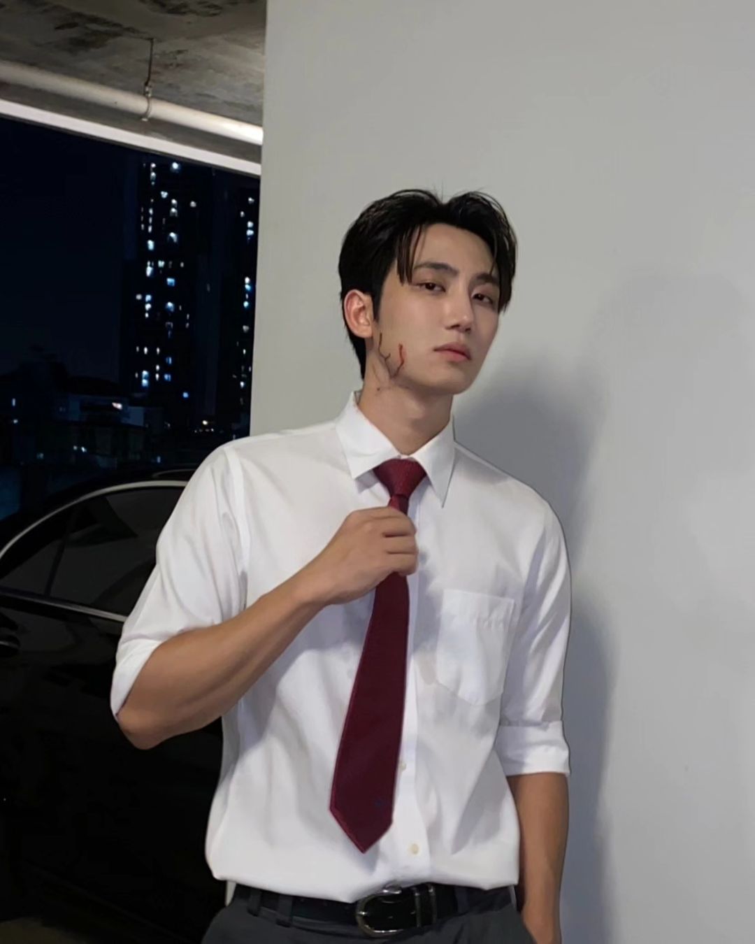 ไตเติ้ล - กีรติ พวงมาลี