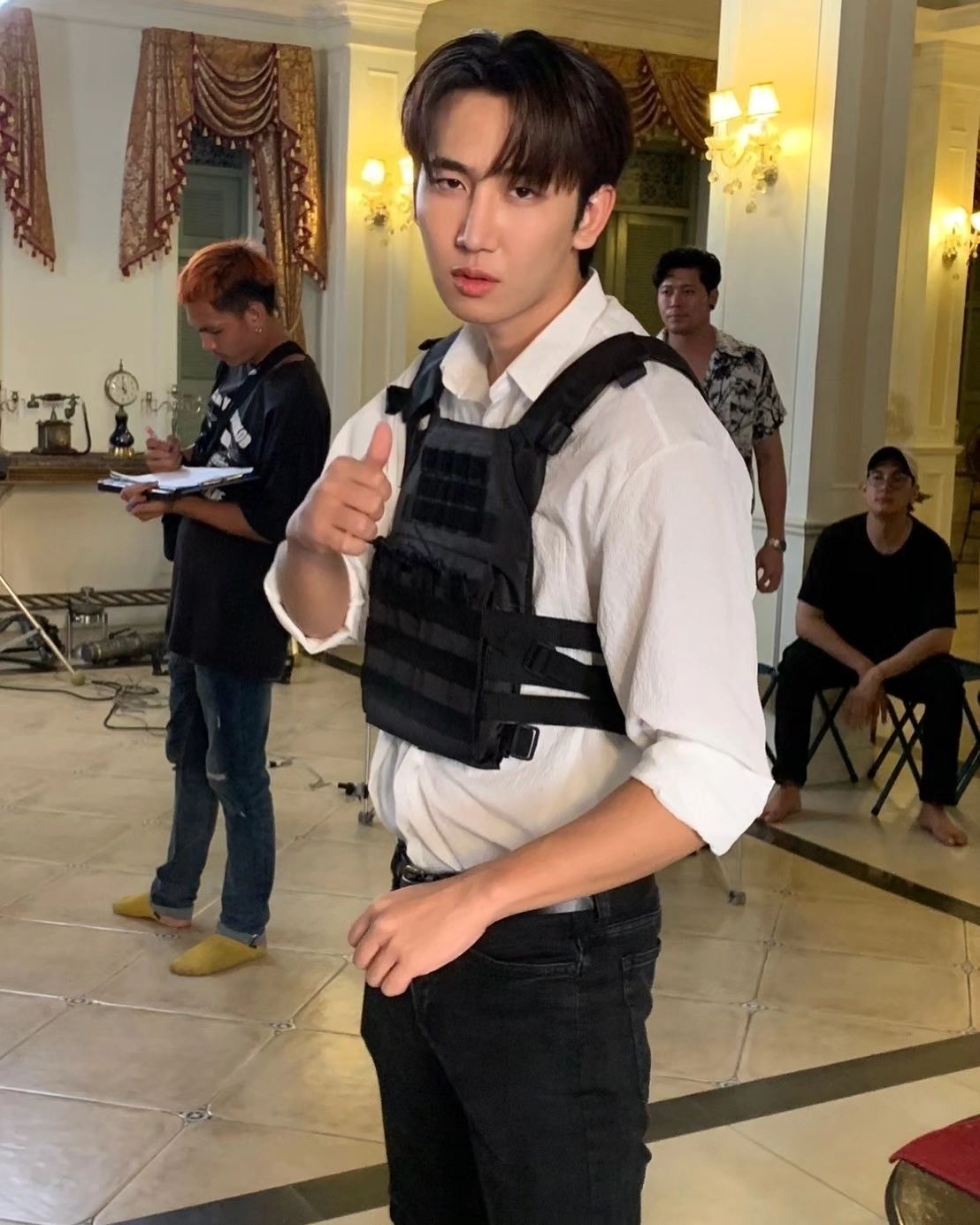 ไตเติ้ล - กีรติ พวงมาลี