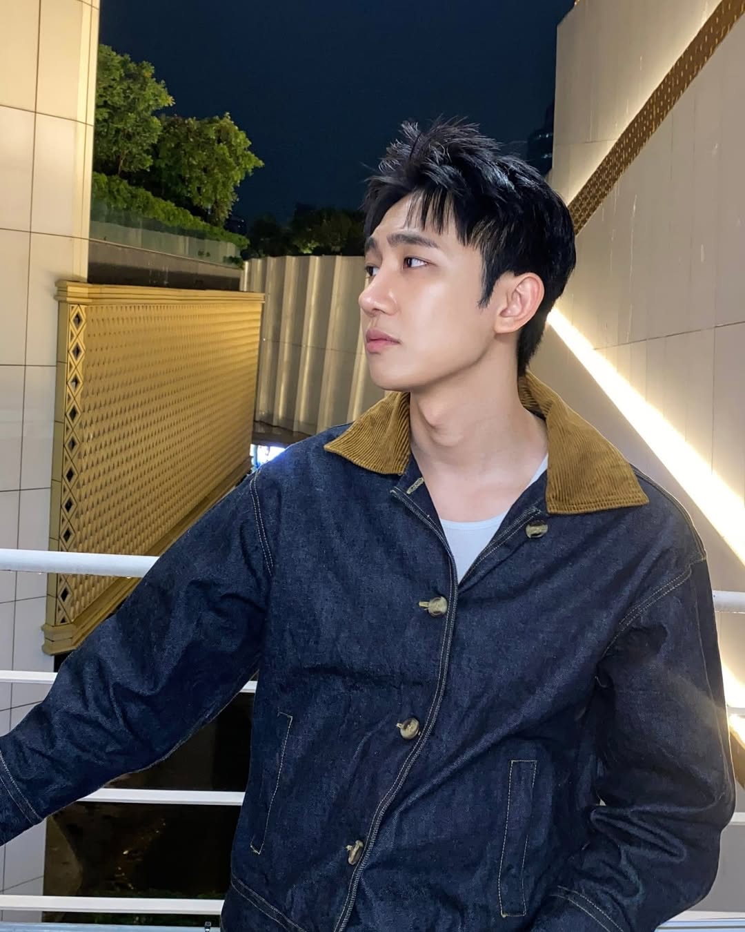 ไตเติ้ล - กีรติ พวงมาลี