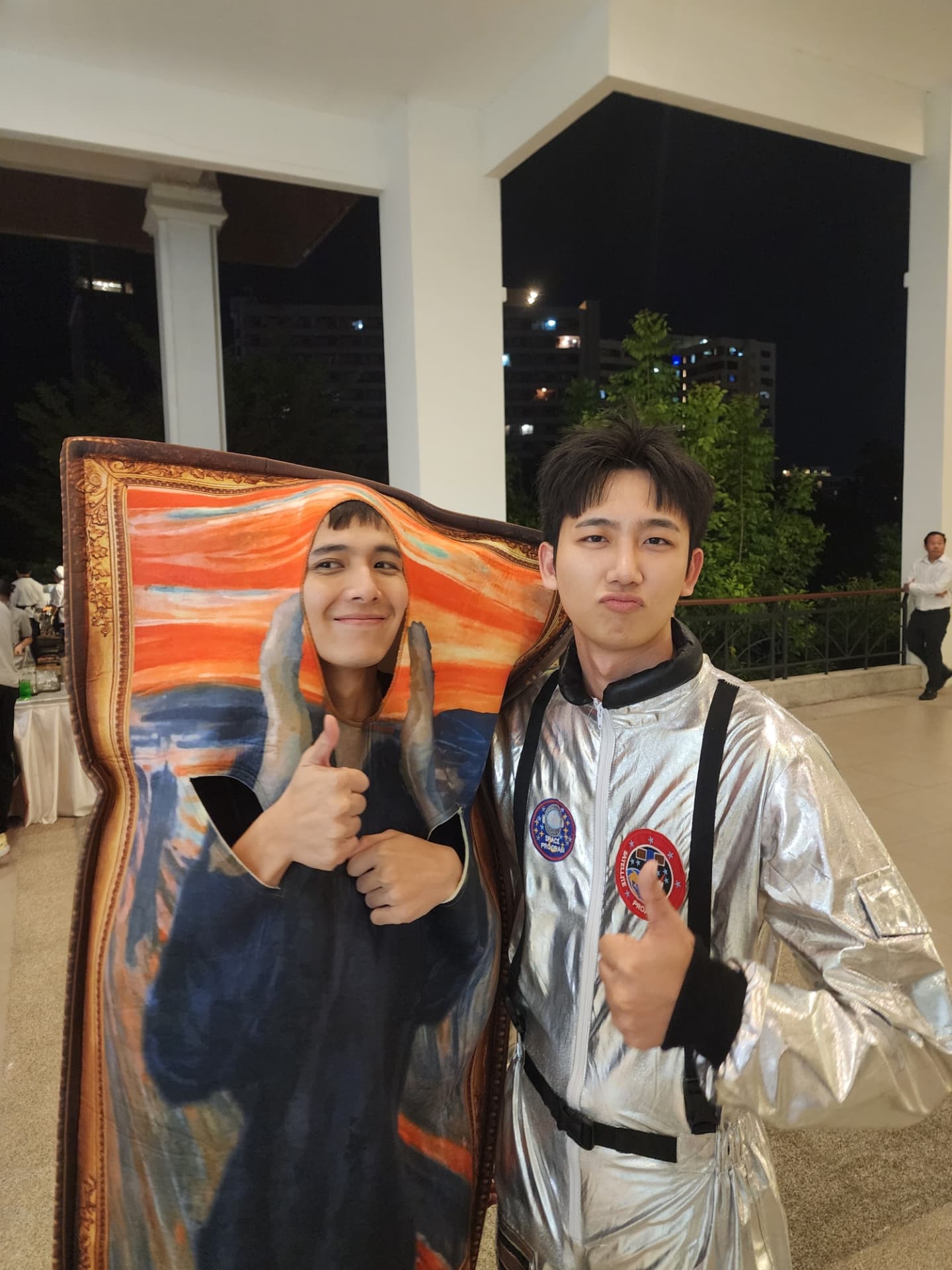 ไตเติ้ล - กีรติ พวงมาลี