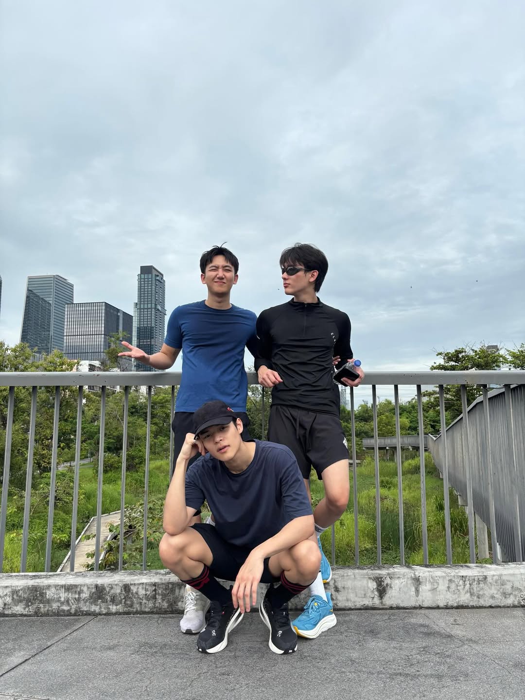 ไตเติ้ล - กีรติ พวงมาลี