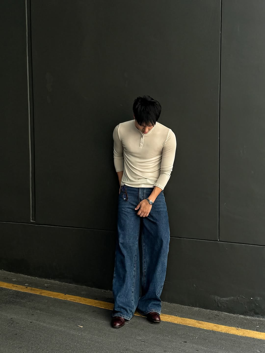 ไตเติ้ล - กีรติ พวงมาลี