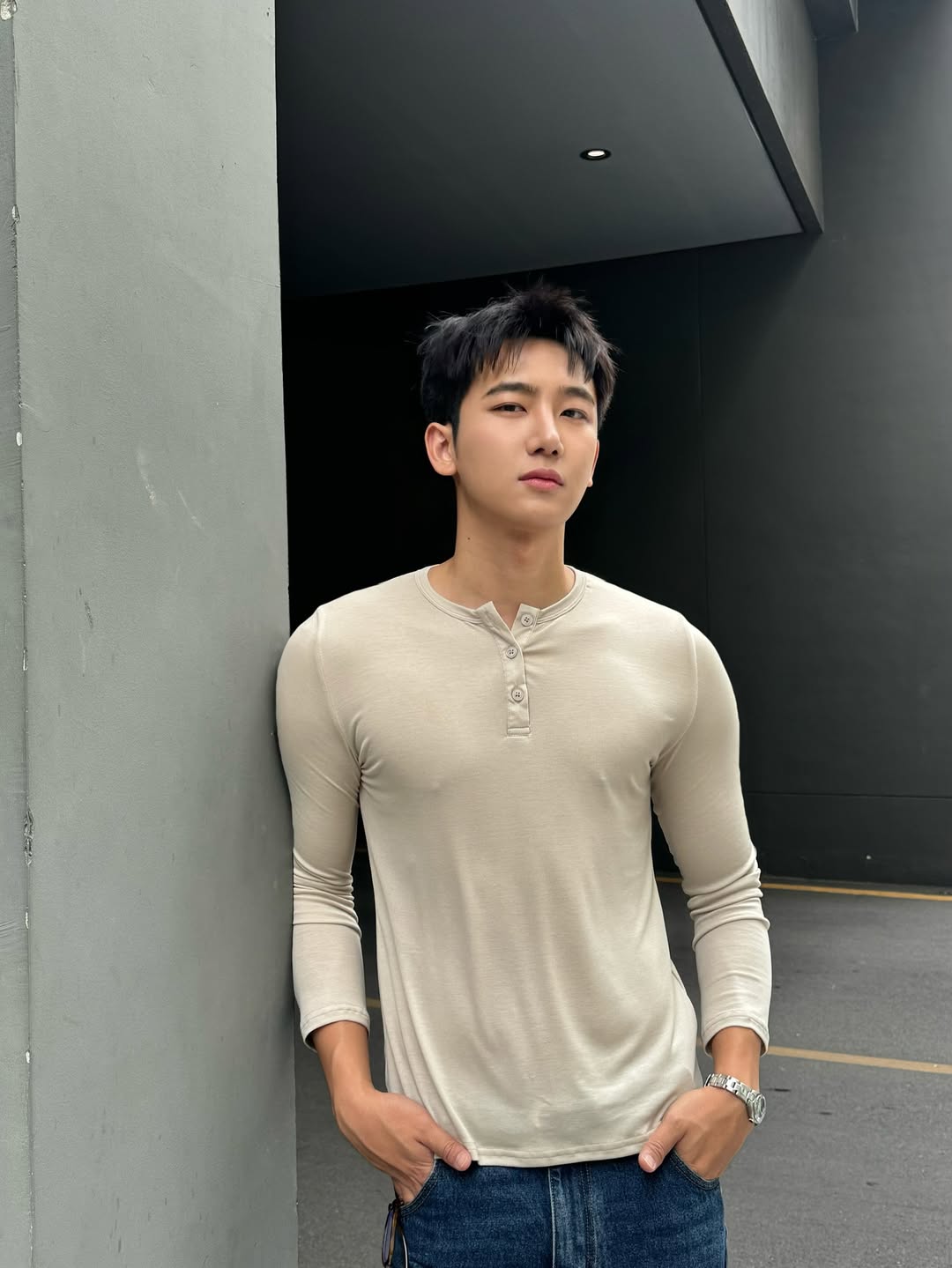 ไตเติ้ล - กีรติ พวงมาลี