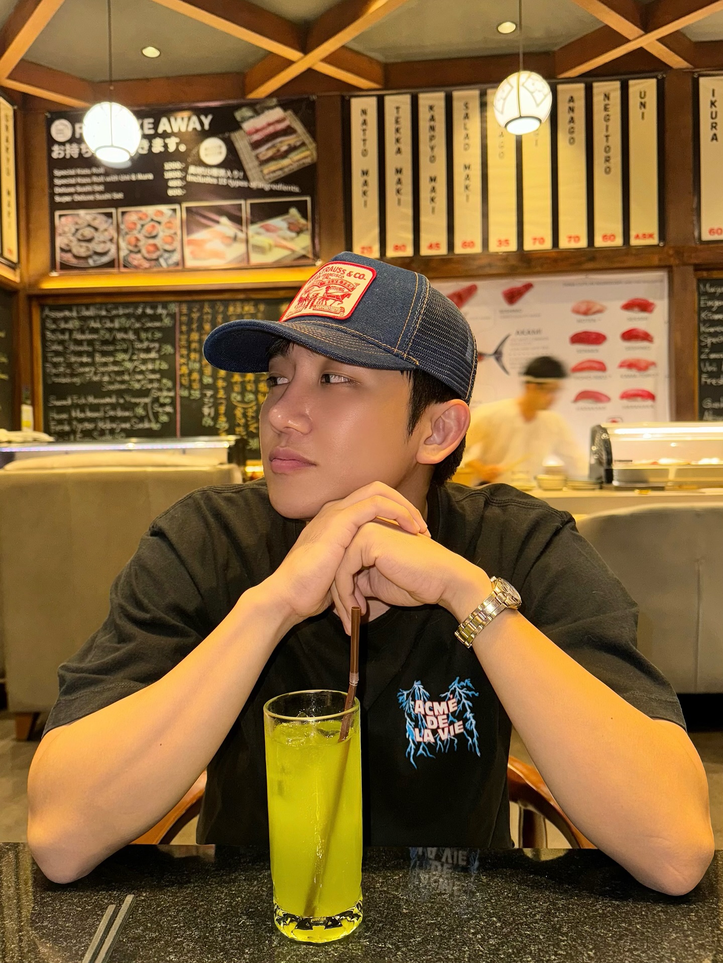 ไตเติ้ล - กีรติ พวงมาลี