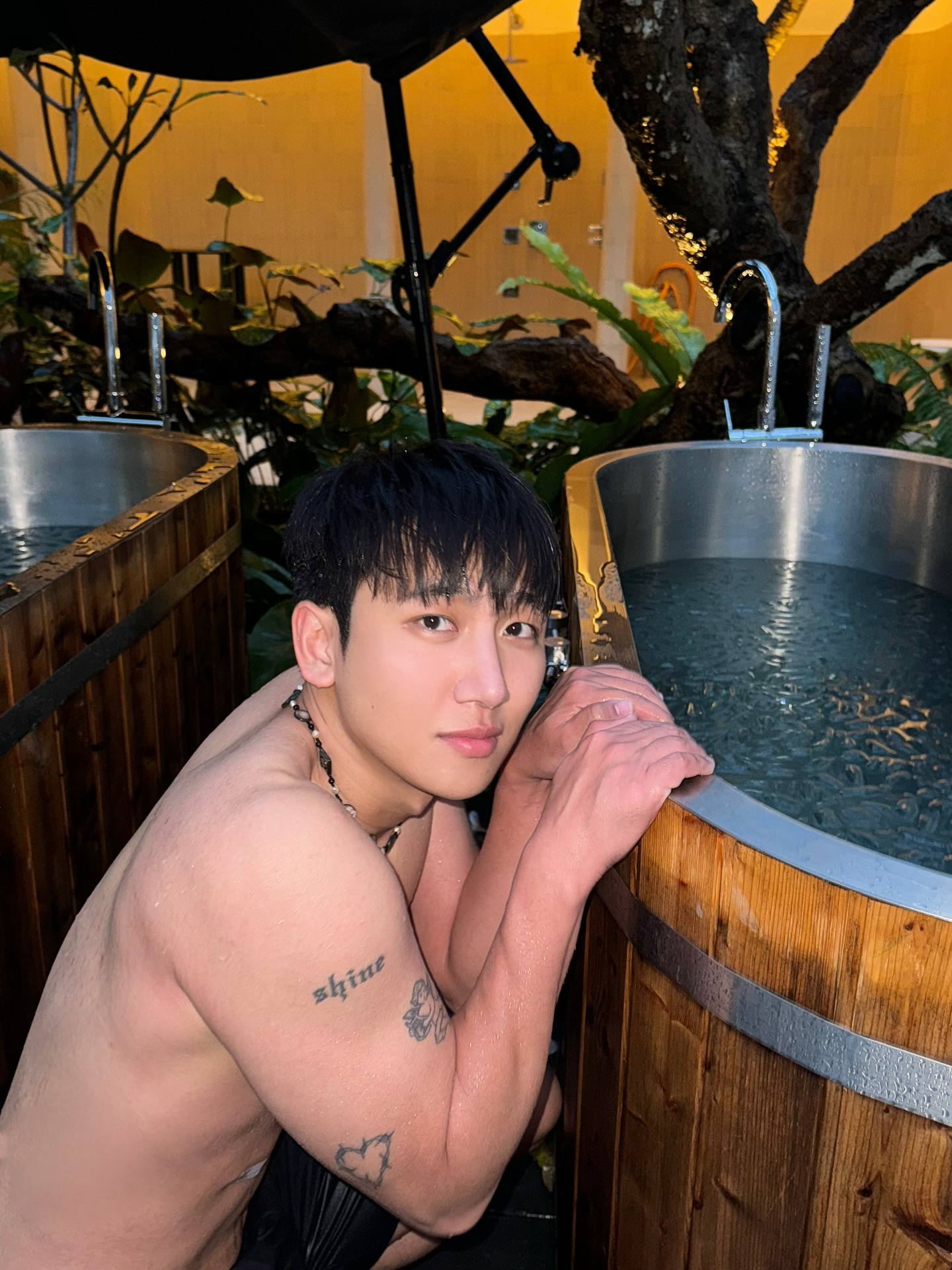 ไตเติ้ล - กีรติ พวงมาลี