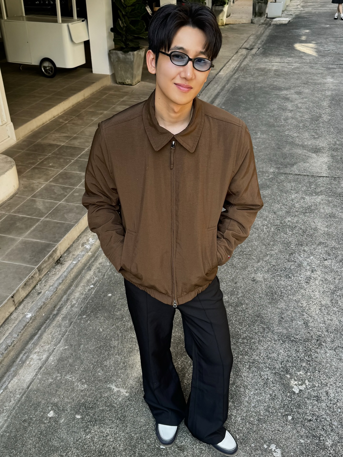 ไตเติ้ล - กีรติ พวงมาลี